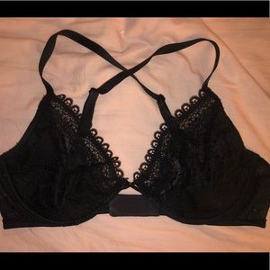 Victoria’s Secret Lacey unlined bra